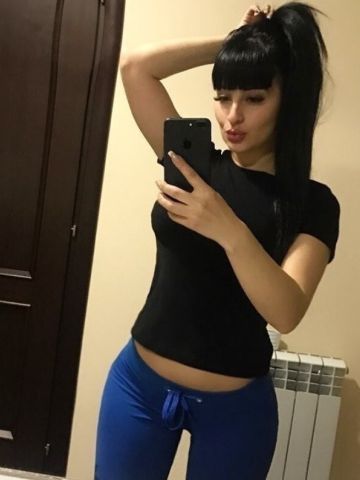 Надя